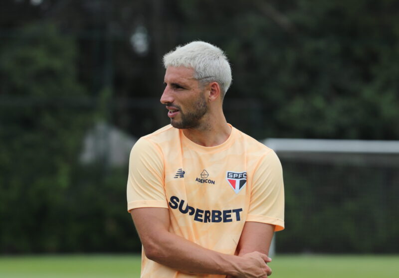 São Paulo encerra preparação para duelo com o Red Bull Bragantino